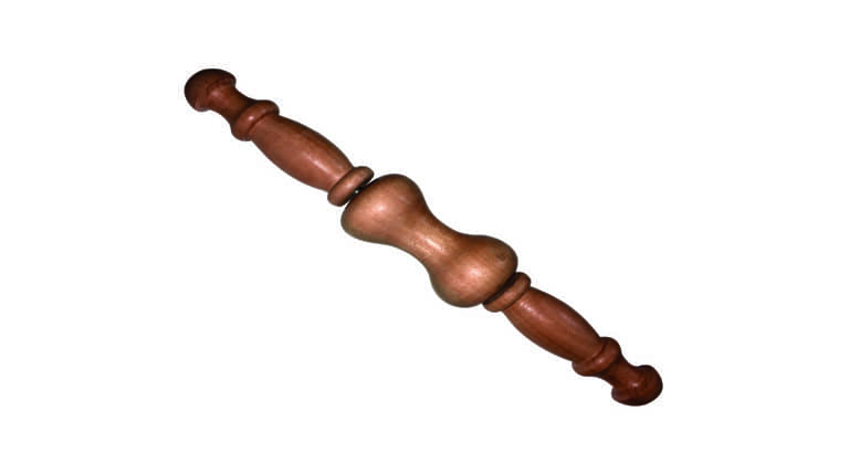 O Rolofort é um acessório desenvolvido para técnicas de maderoterapia e massagens corporais intensivas, indicado para estímulo profundo dos tecidos, modelagem corporal e ativação muscular